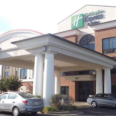 Holiday Inn Express & Suites Dyersburg By Ihg Bagian luar foto