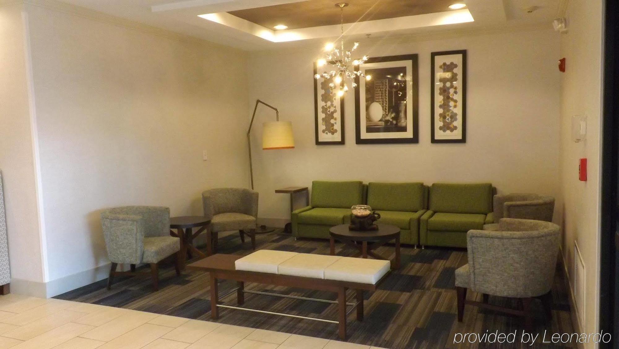 Holiday Inn Express & Suites Dyersburg By Ihg Bagian luar foto