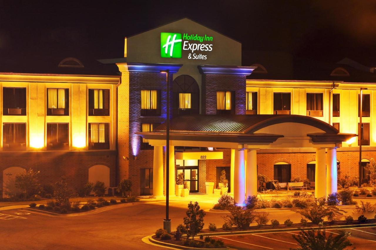 Holiday Inn Express & Suites Dyersburg By Ihg Bagian luar foto
